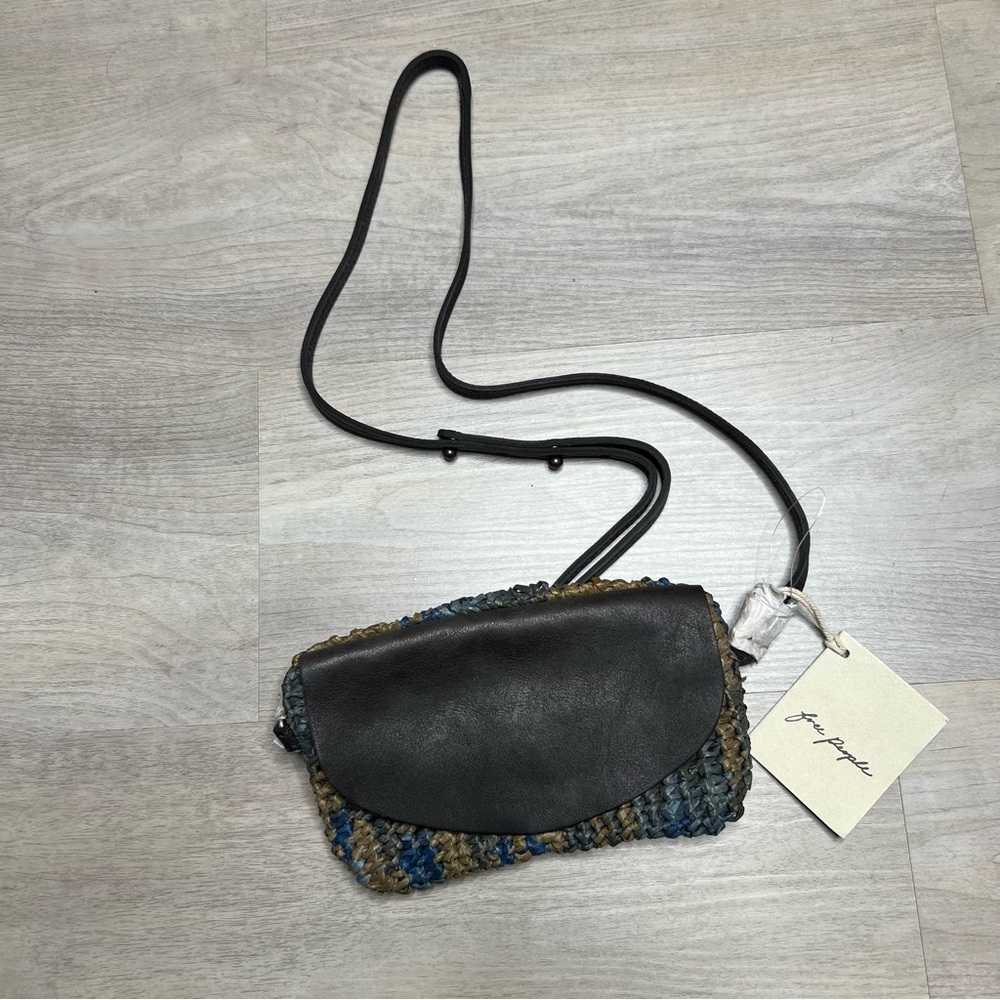 Free People We The Free Rider Raffia Crossbody NWT - Picture 4 of 6
